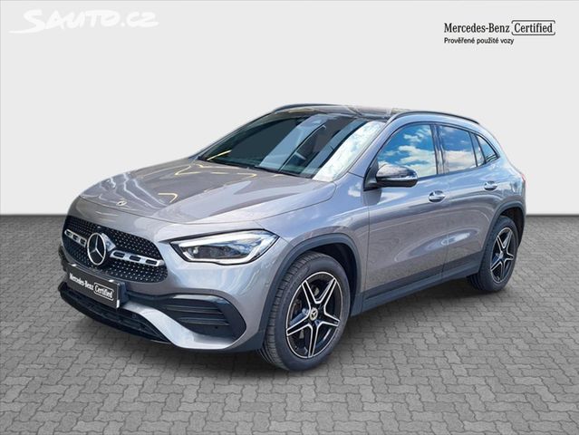 Mercedes GLA